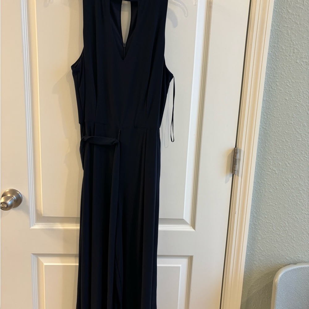 Elegant Black Sleeveless Jumpsuit